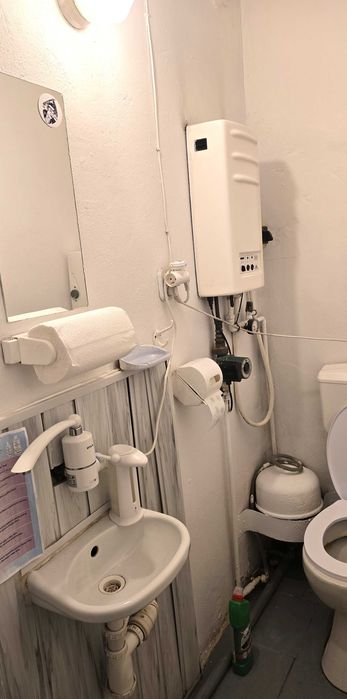 Wynajmę lokal usługowo-handlowy w centrum Pleszewa