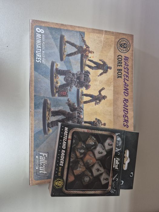 Fallout Factions Wasteland Raiders + Dice