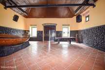 Arrendamento de Bar + Loja em Sacavém – Oportunidade Única!