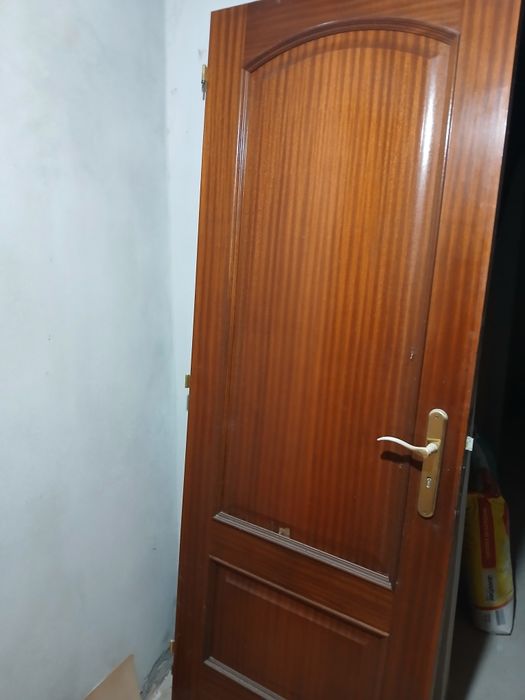 Aro + porta madeira 200cm