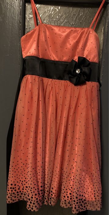 Святкова сукня