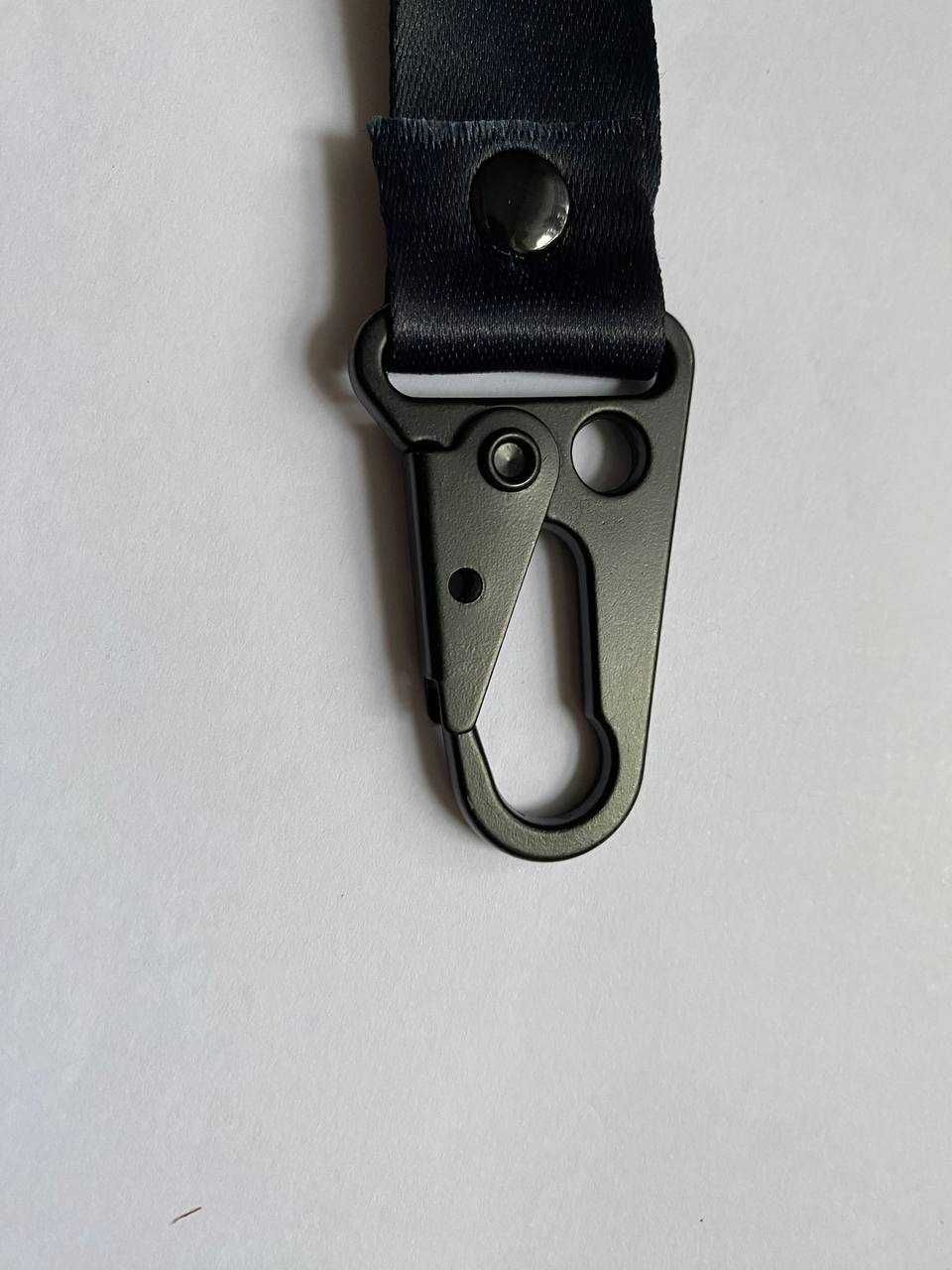 Ремешок шнурок брелок для ключей мото GS карабін метал