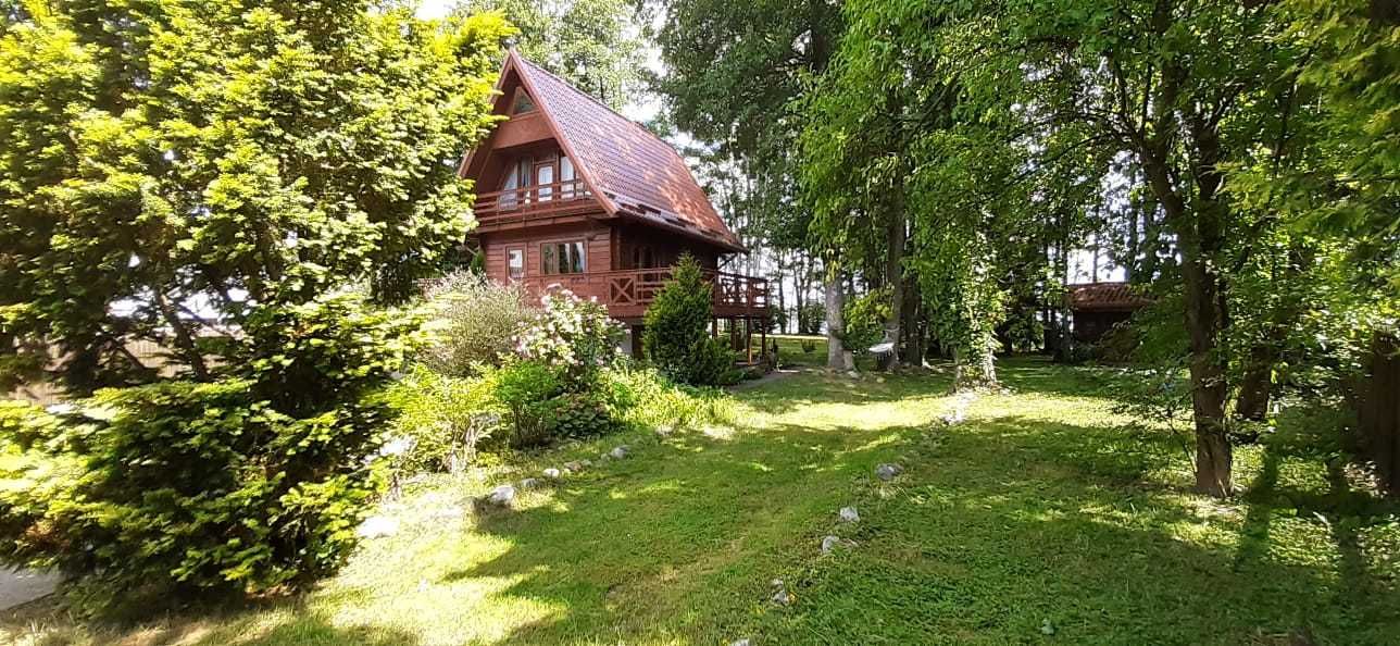 Domek letniskowy nad jeziorem Wulpińskim, Warmia i Mazury.