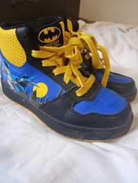 Używane buty Batman