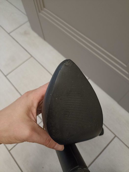 Черевики на каблуку