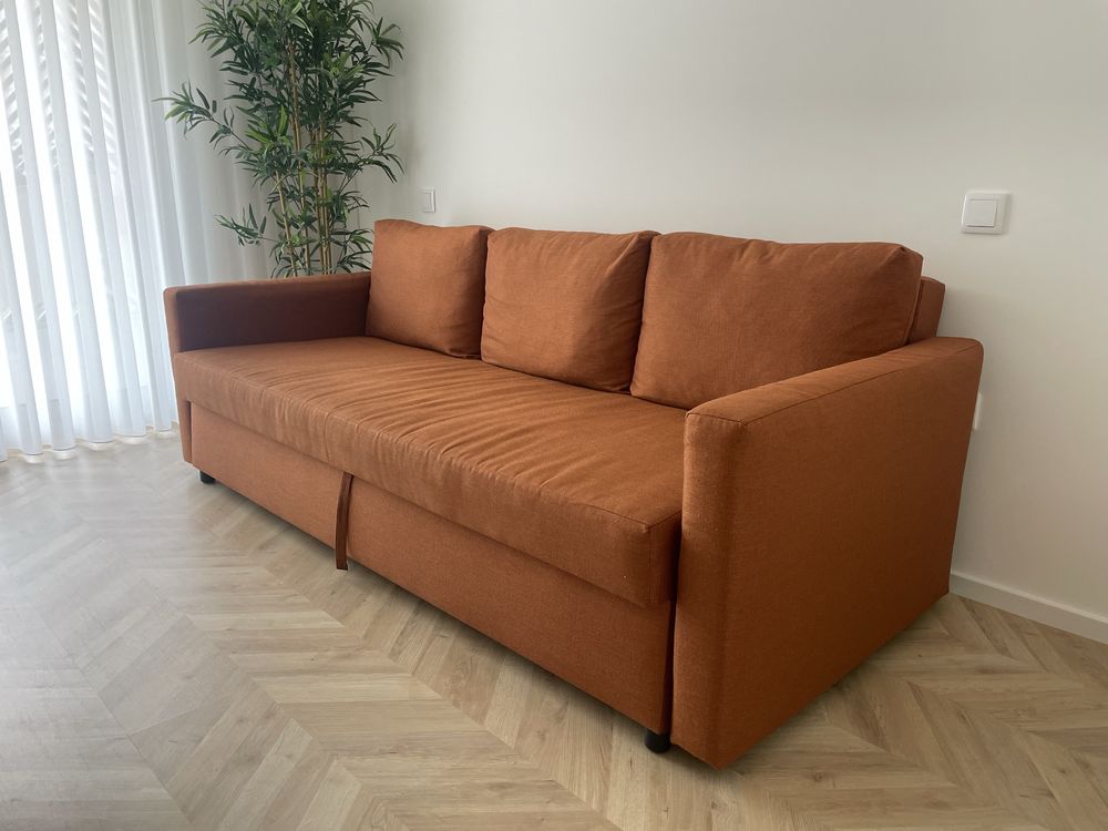 Sofá-Cama de 3 lugares (Modelo Ikea)