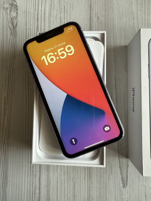IPHONE 11 64GB (Purple).