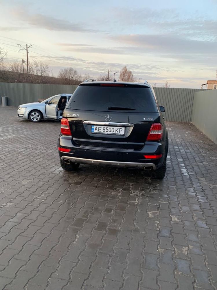 Продам Mersedes -Benz ML