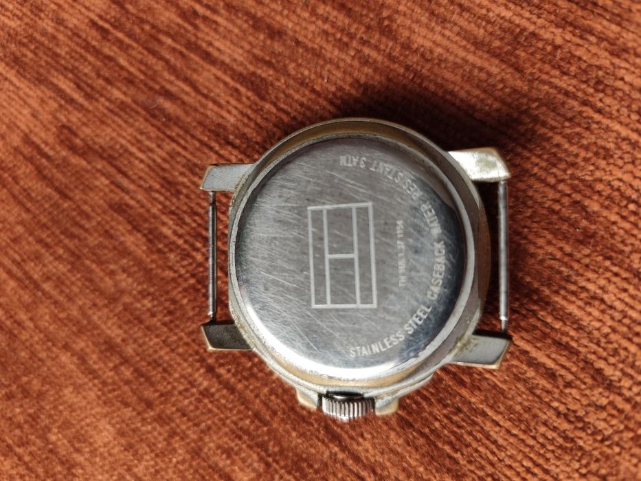 Продам годинники "Q&Q","Pierre Ricaud","Tommy Hilfiger".