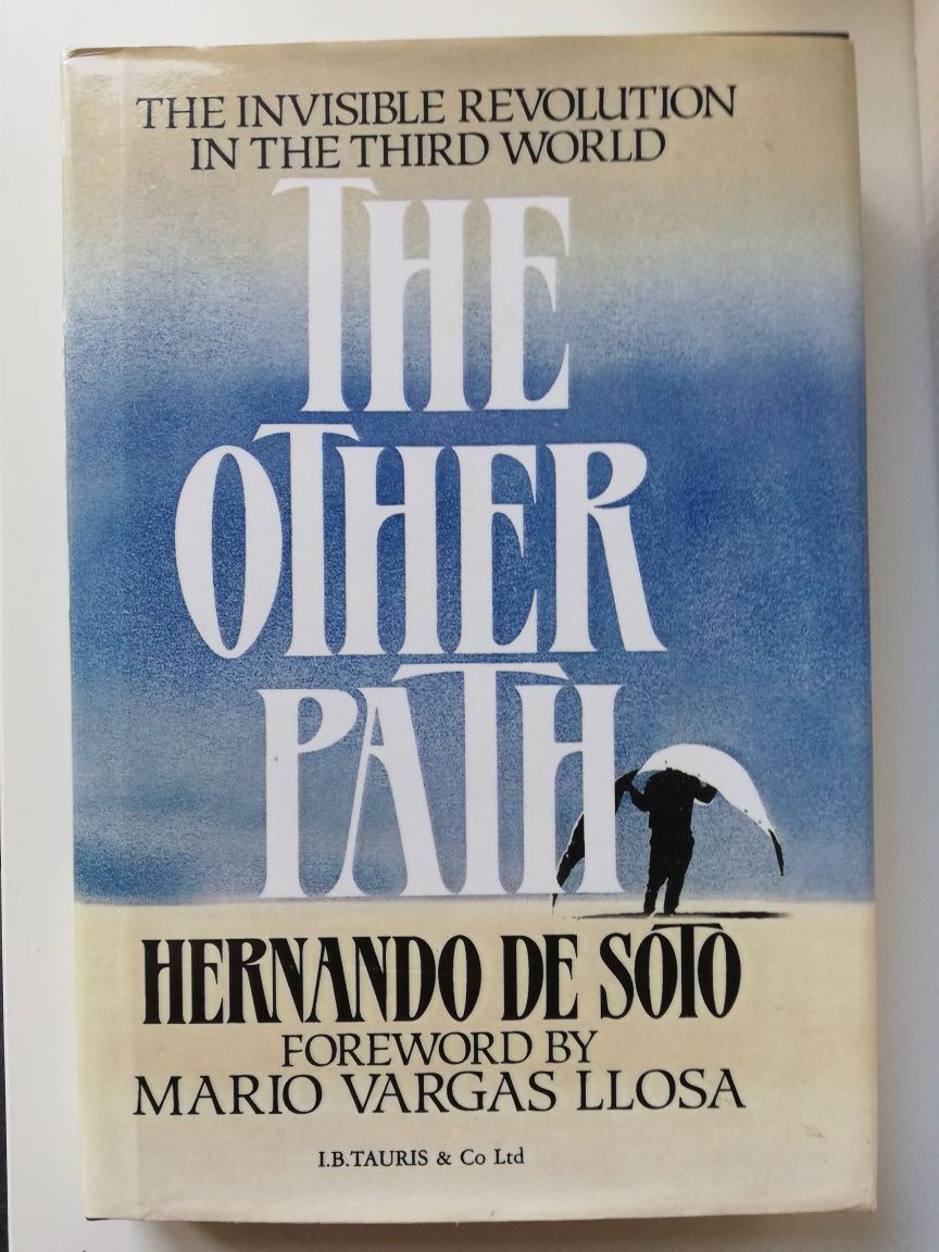 The other path - Hernando de Soto, książka po angielsku