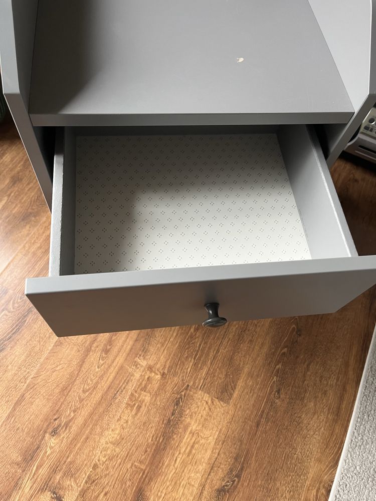 Stolik nocny szary IKEA Hauga 404.889.61