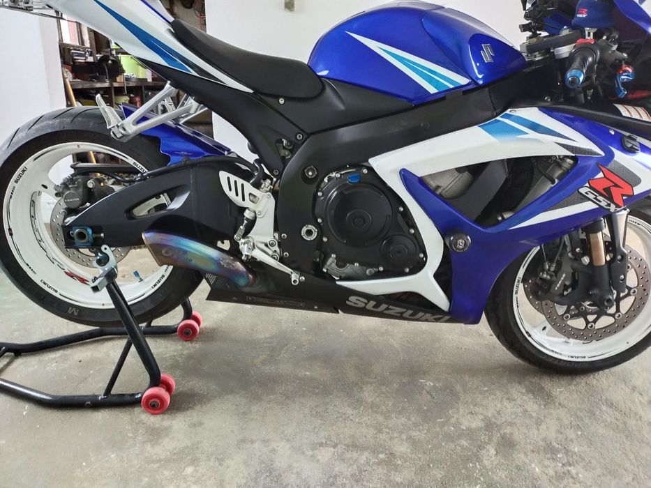 Suzuki GSX-R 750k6