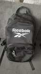 Sprzedam plecak firmy reebok