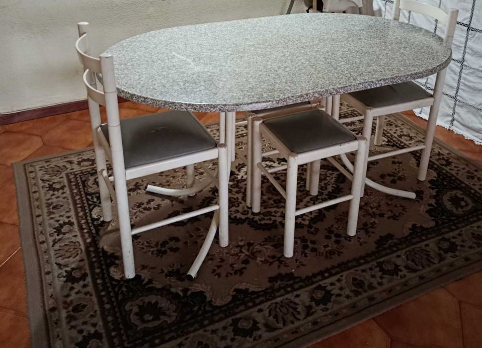 Mesa de cozinha para despachar