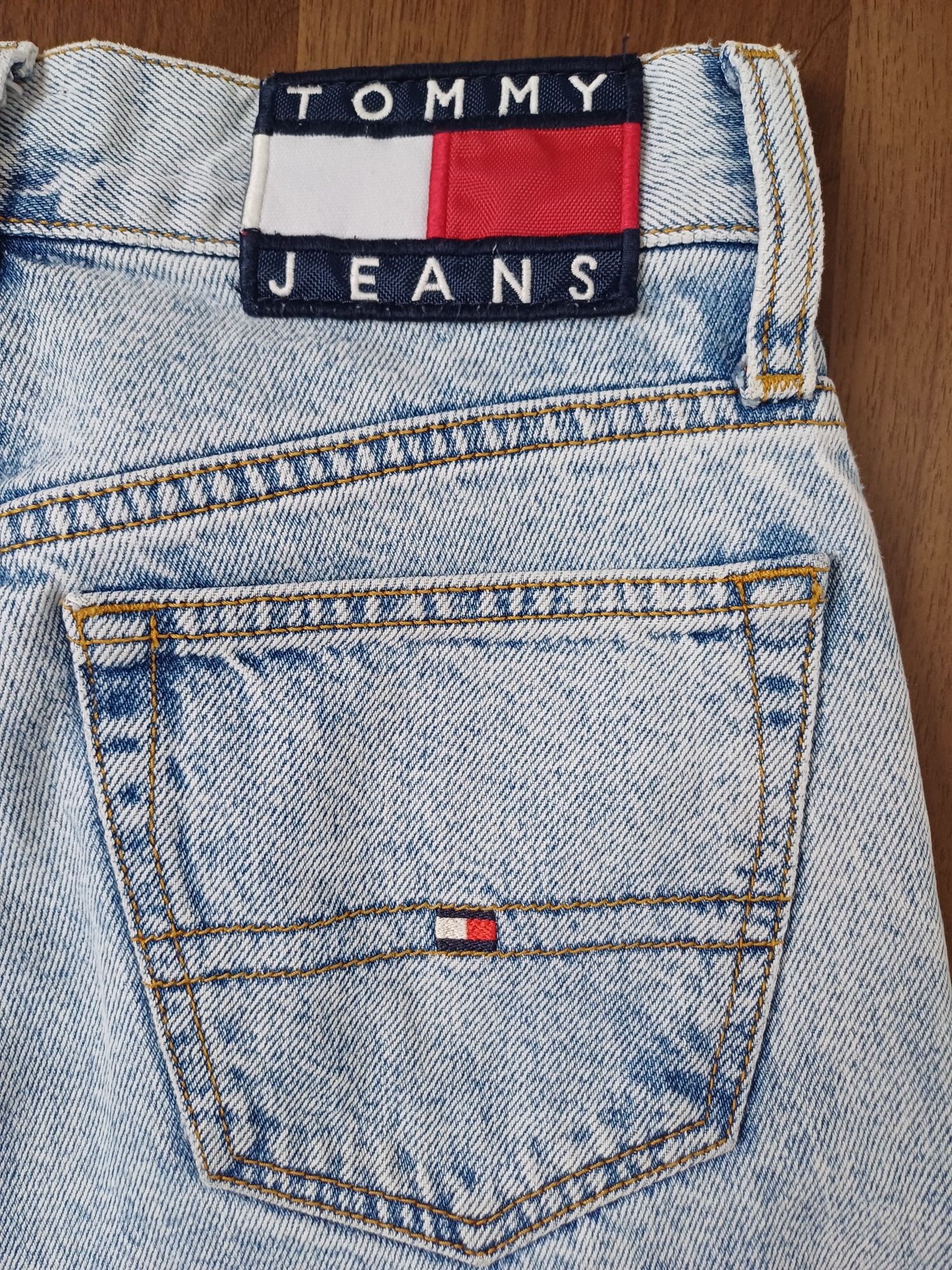 Шорты на девочку TOMMY HILFIGER оригинал 24 размер