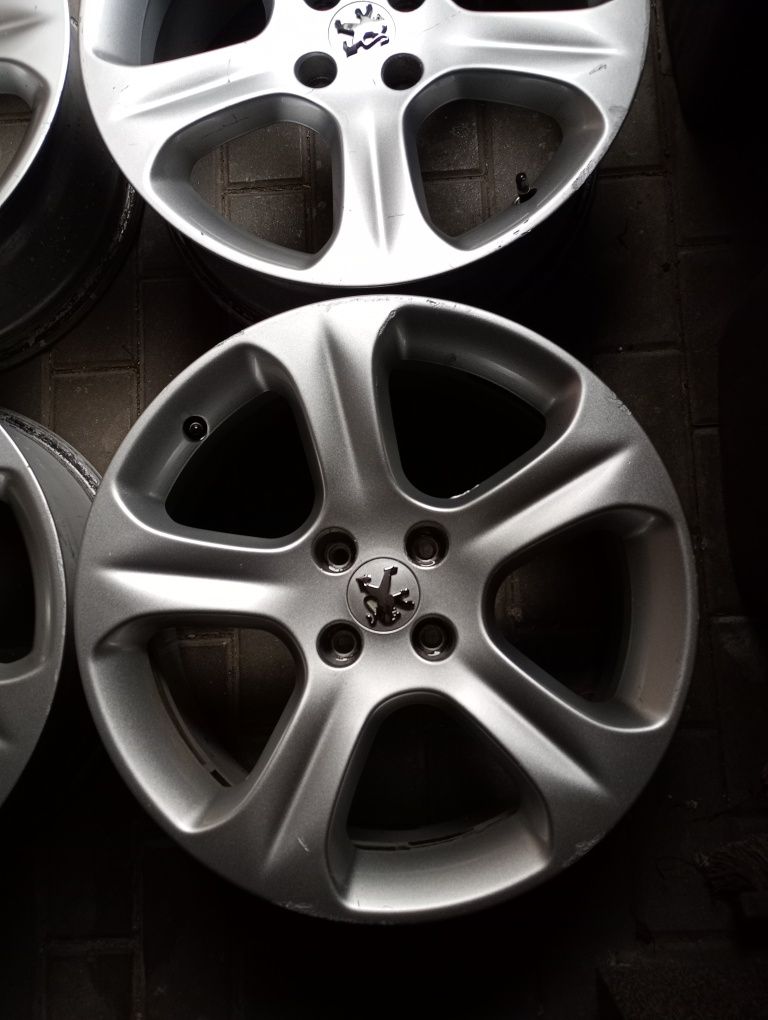 Alufelgi Peugeot 3008 r18 4x108