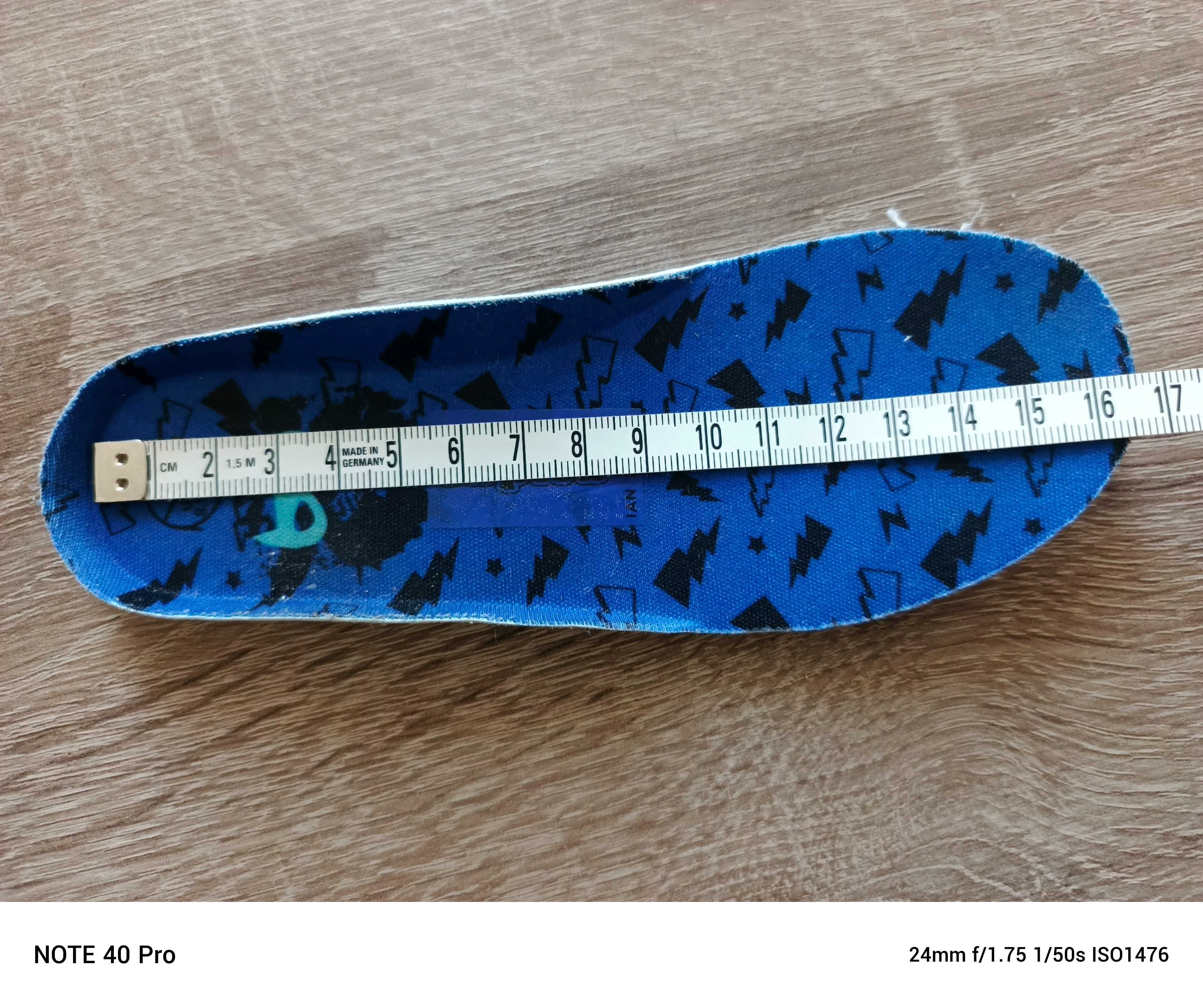 Buty sportowe rozmiar 26