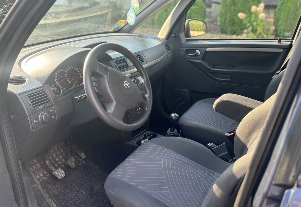 Śliczny OPEL MERIVA 1,6 Benzynka-LIFT-Igła -zero rdzy -KLIMA