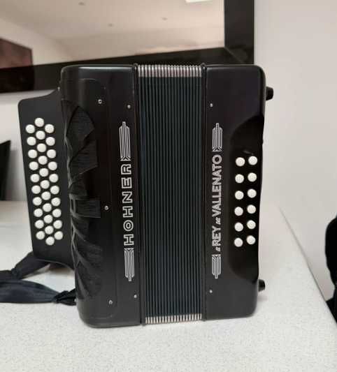 Concertina Rey Vallenato SOL DO FA à 3 voz + mochila