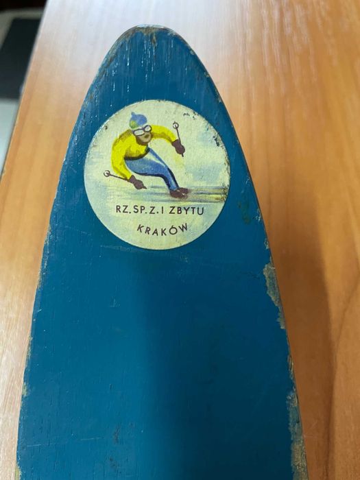 Narty  zjazdowe retro