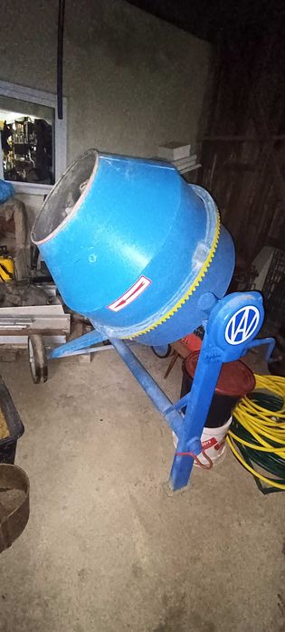 Sprzedam betoniarkę 320l