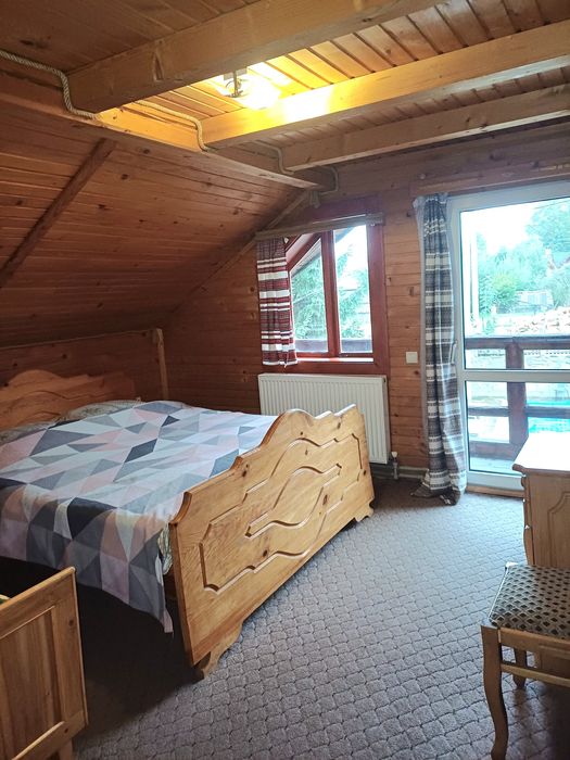 Котедж у Карпатах з чаном.