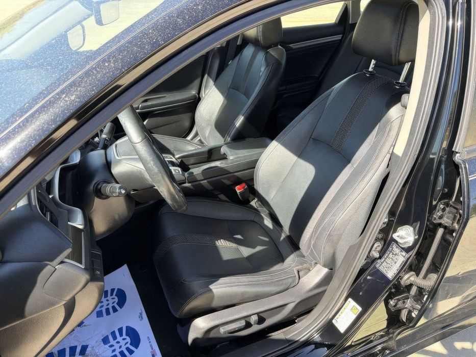 Honda Civic EX-L      2019