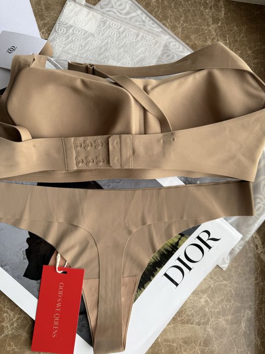 Бюстгалтер та стрінги GOD SAVE QUENNS