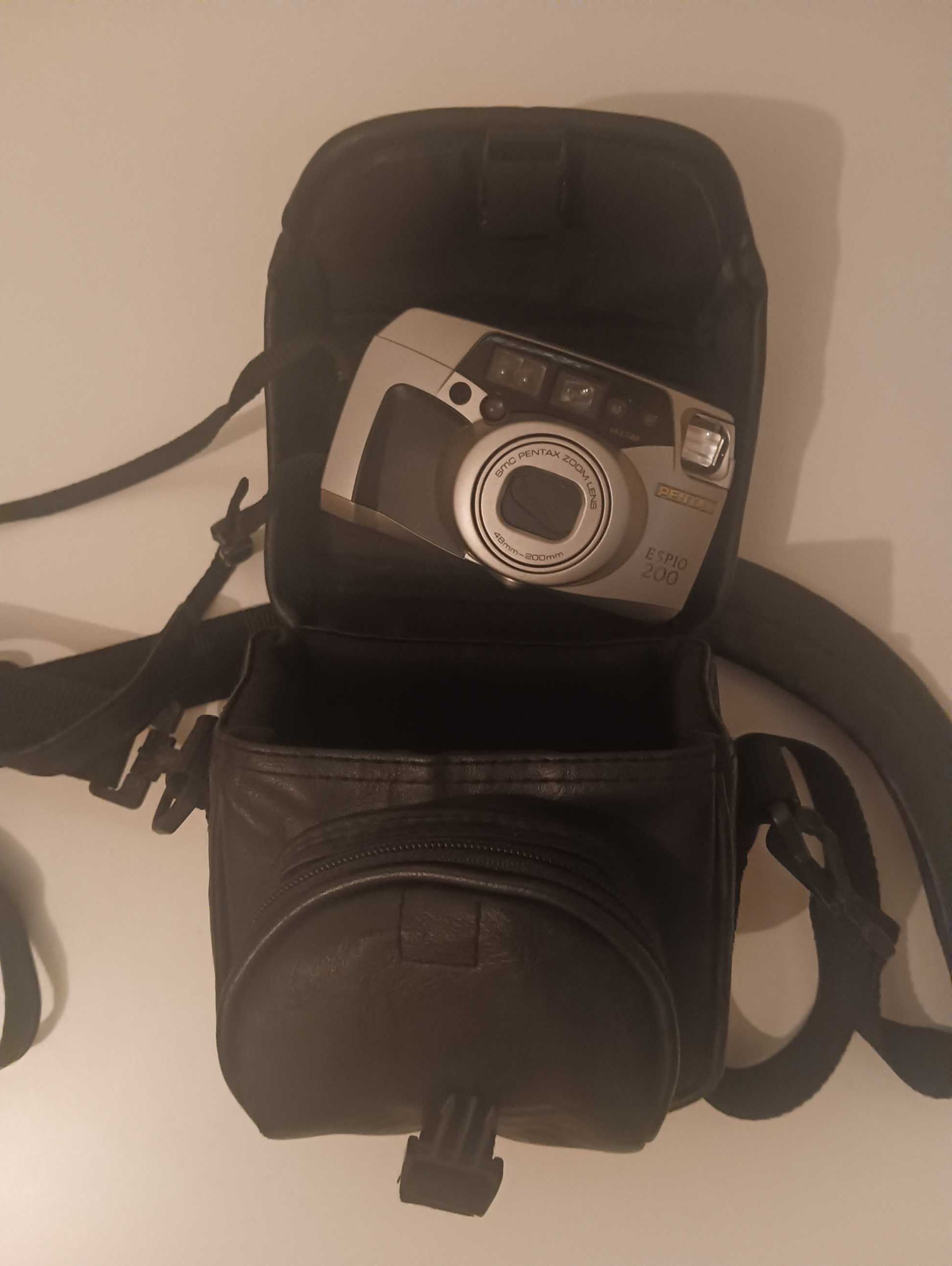 Pentax ESPIO 200 Câmera Compacta Analógica  + Bolsa em Pele Vanguard