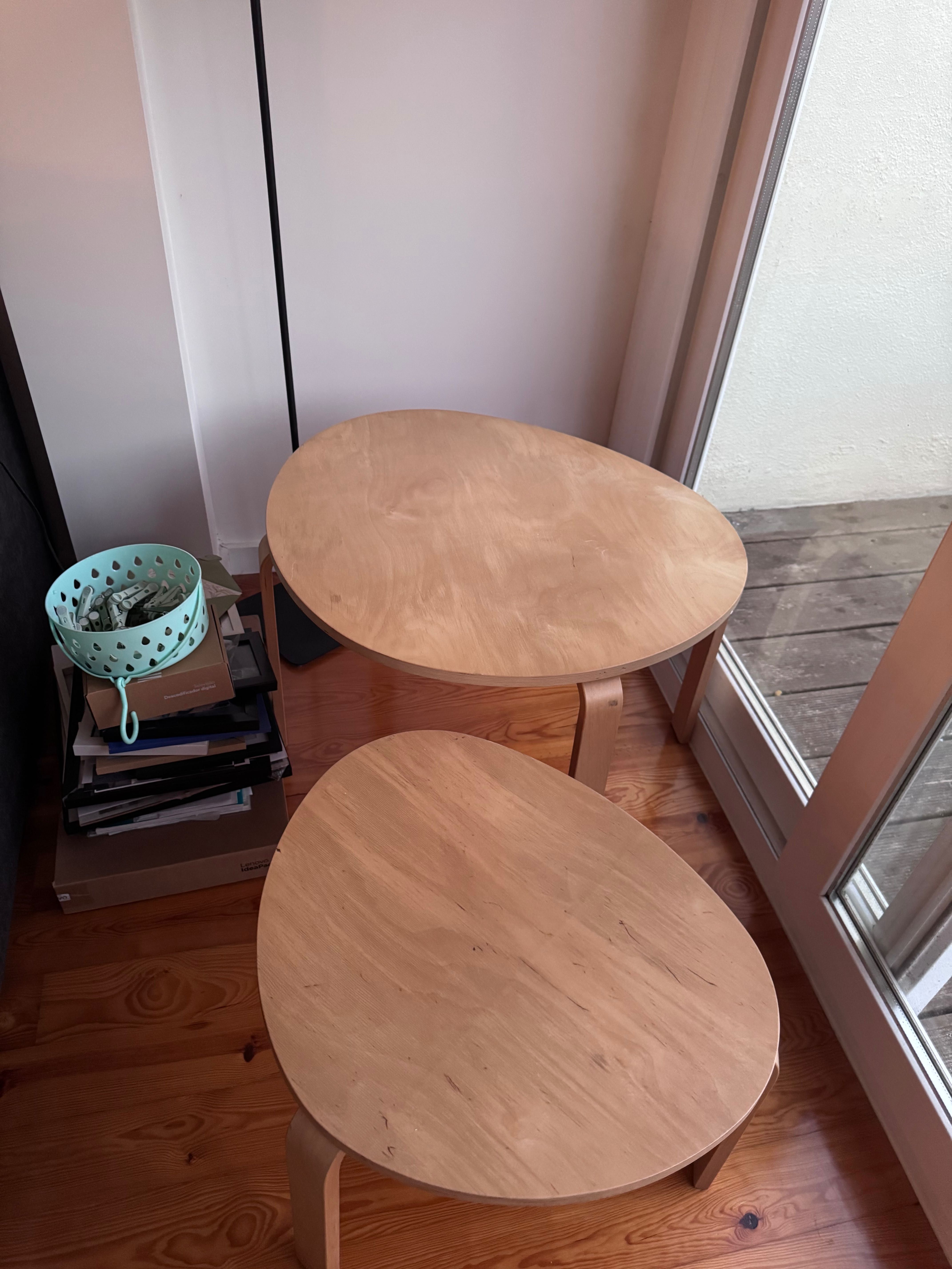 Mesas de apoio IKEA Svalsta