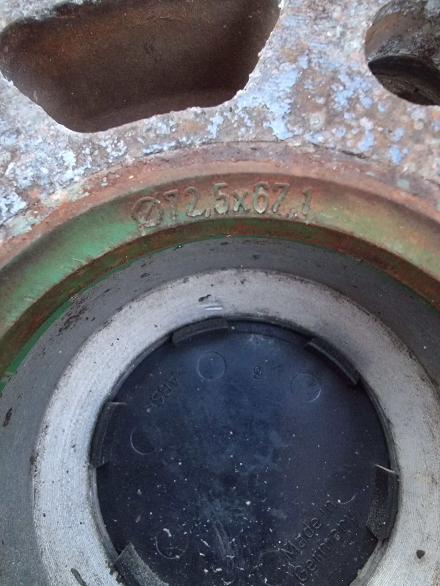 4x Felgi aluminiowe 5x114.3 18 "