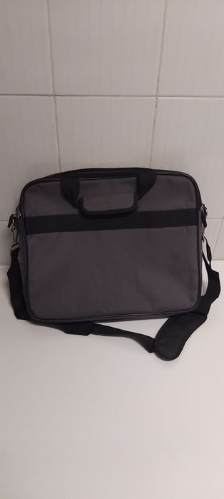 Mala para portátil da marca Asus