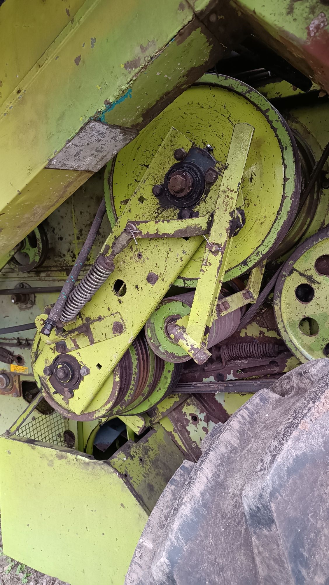 Koła napędu młocarni (wariator) Claas Dominator 85