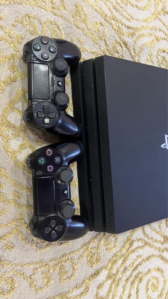 PlayStation 4 PRO 1TB