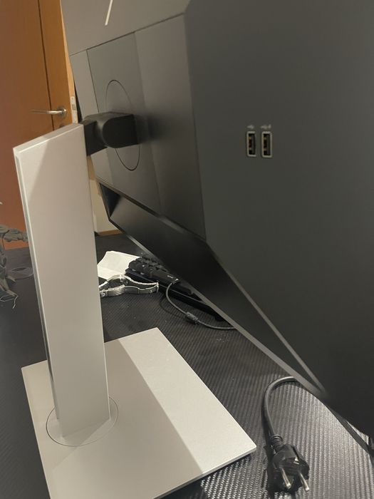 Monitor HP E24i G4 – 24" WUXGA (1920x1200)