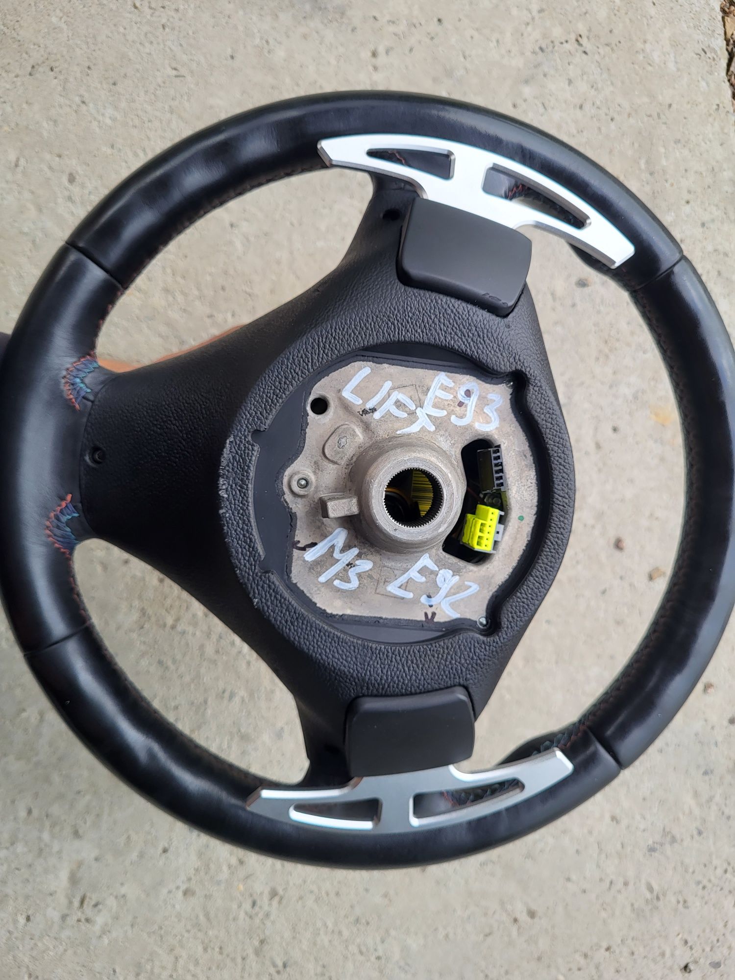 Kierownica z Łopatkami bmw m3 e92 e93 e90 v8 4.0 420km DKG
