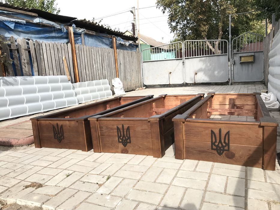 Надгробие (надгробок) из дерева под заказ