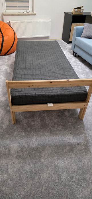 Łóżko Jysk 90 X 200 z materacem - 2 sztuki