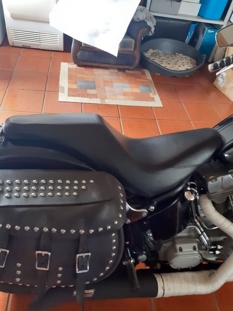 Banco de moto mandei vir para a minha e não serviu harley