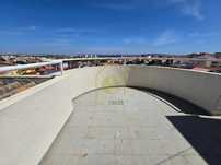 T2 nos Pedernais, com terraço e box