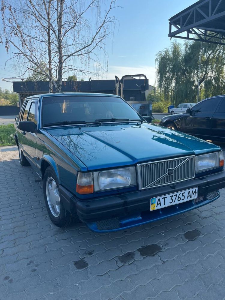 Продам Volvo 740