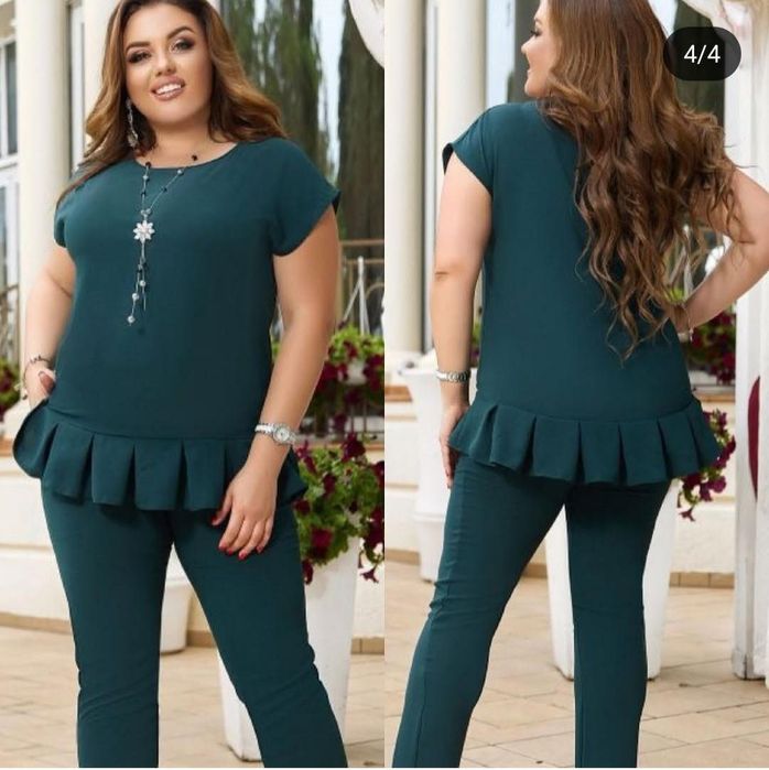 Очень красивый костюм,новый,р.60-62