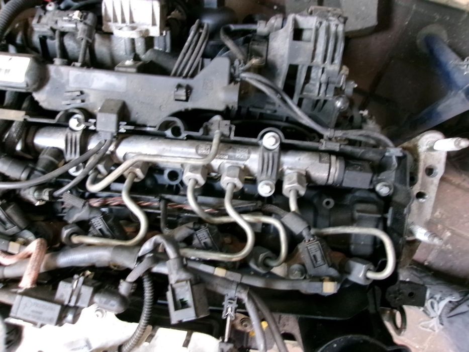 LISTWA WTRYSKOWA AVENSIS T27 RAV-4  2.0 D4D N47C  14-18