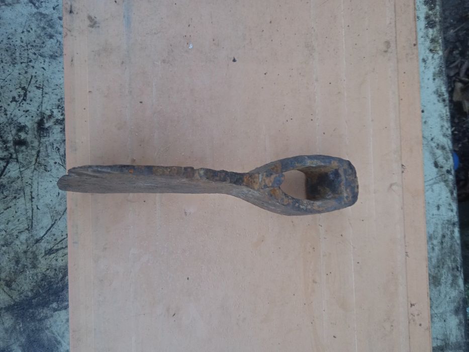 Сокира   велика.