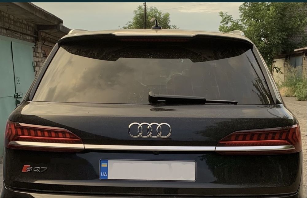 Крышка багажника Audi SQ7 2022