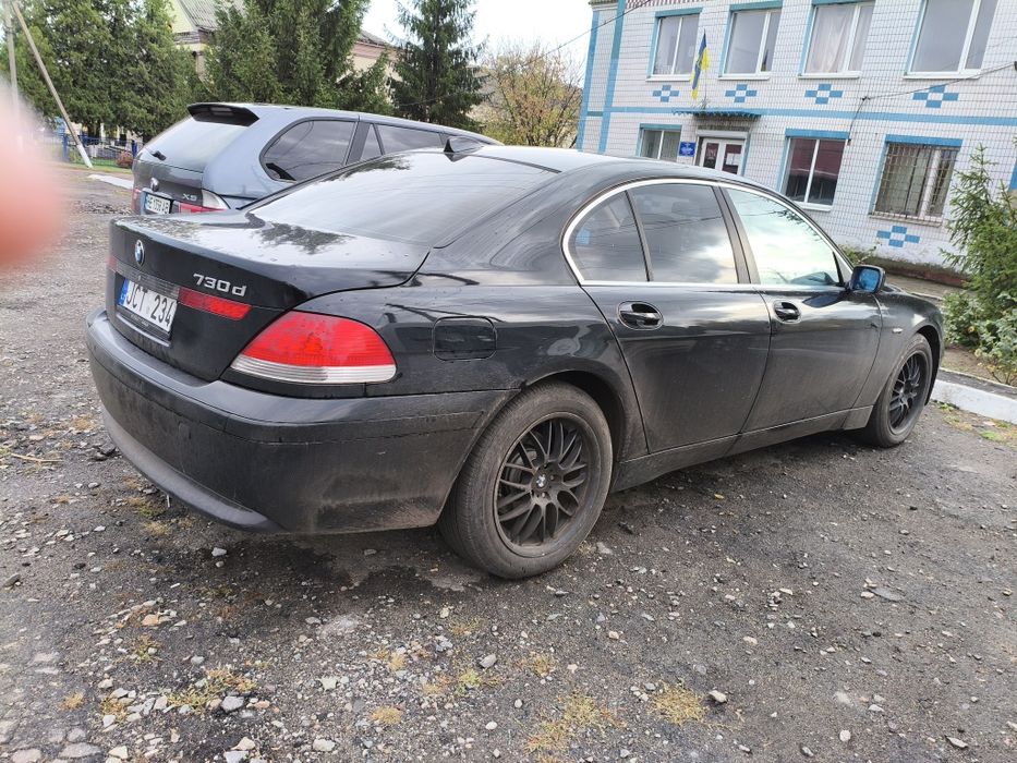 Продам БМВ 730d.