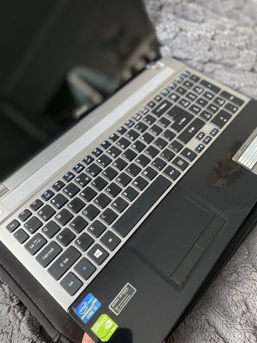 Sprzedam laptop Acer