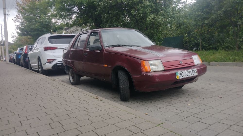 Заз 1103 славута на ходу
