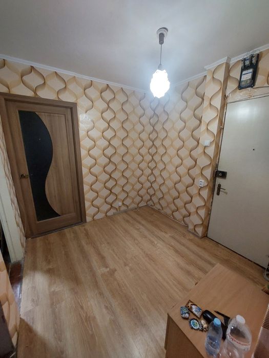 Продаю 3 кімнатну квартиру Проспект Миру вулиця Театральна сертифікат