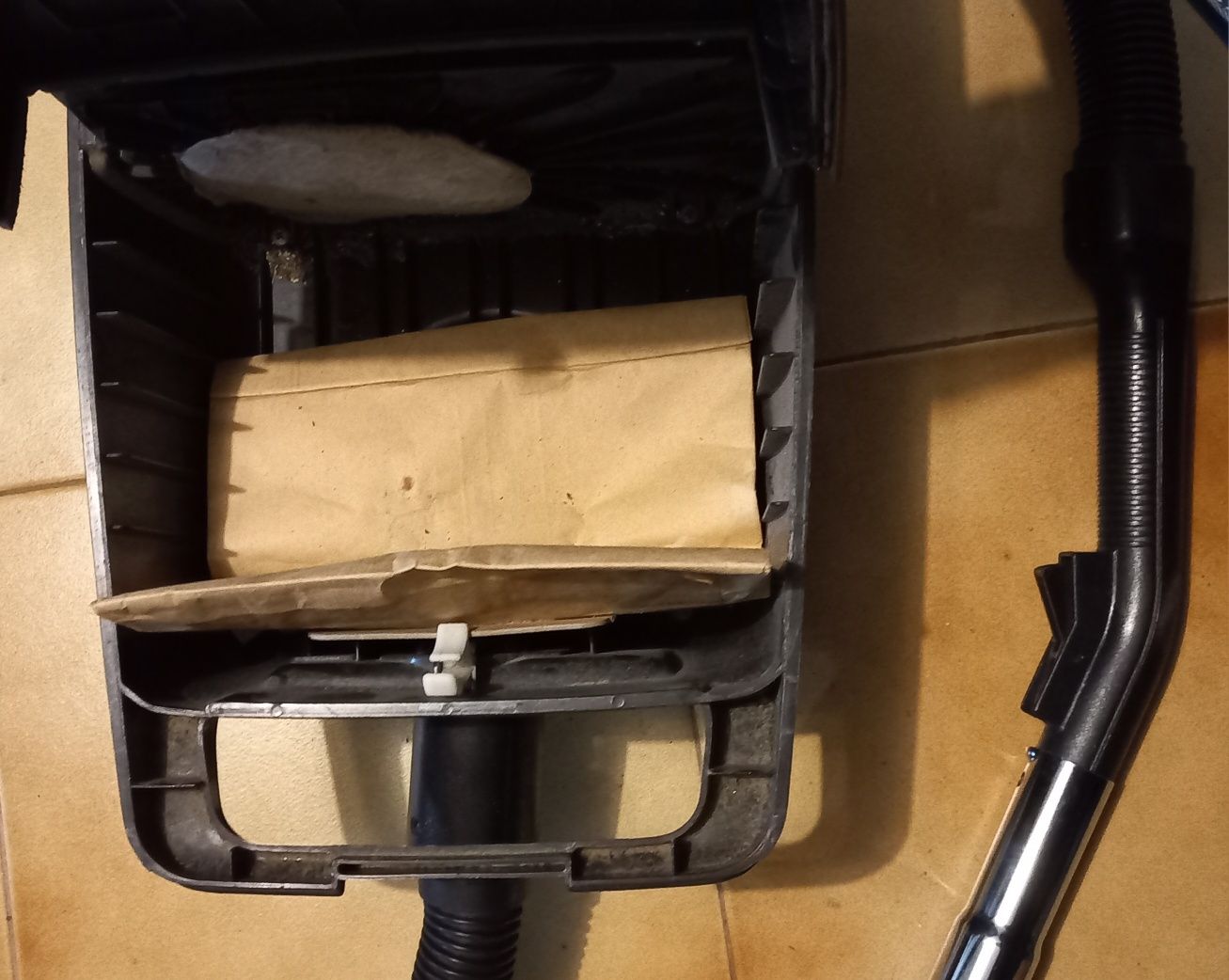 Aspirador Hoover com boa aspiração
